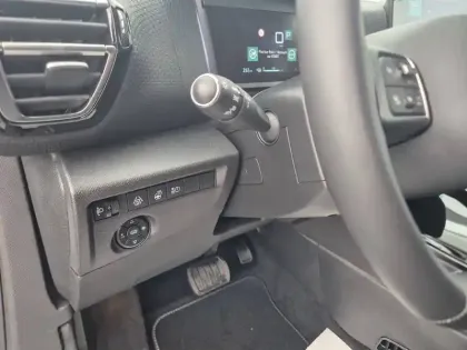 Photo 23 Citroën C4 e- 136 ch Automatique