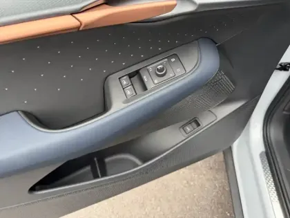 Photo 17 Cupra Tavascan  286 ch