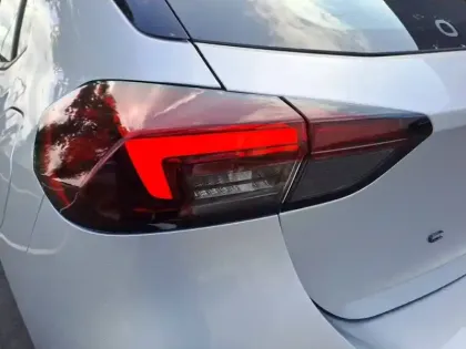 Photo 16 Opel Corsa  Electrique 136 ch & Batterie 50 kWh