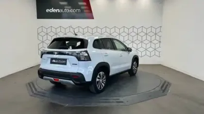 Photo 40 Suzuki S-Cross  1.5 Dualjet Hybrid Auto