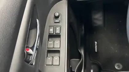 Photo 93 Suzuki S-Cross  1.5 Dualjet Hybrid Auto