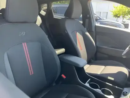 Photo 11 Hyundai Kona  Electrique 65 kWh - 217 ch