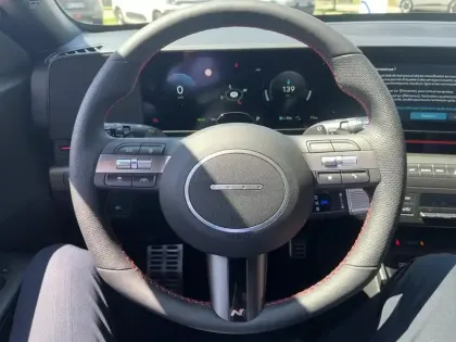 Photo 12 Hyundai Kona  Electrique 65 kWh - 217 ch