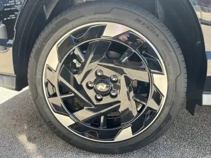 Photo 8 Hyundai Kona  Electrique 65 kWh - 217 ch