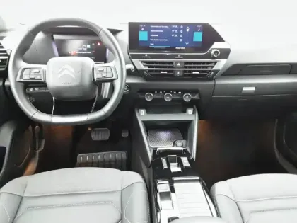 Photo 5 Citroën C4 e- 136 ch Automatique