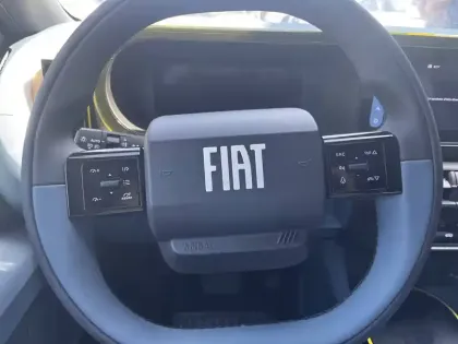 Photo 78 Fiat Panda Grande  e 83ch