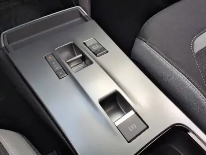 Photo 13 Opel Mokka  Electrique 156 ch & Batterie 54 kWh