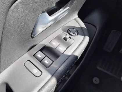 Photo 24 Opel Mokka  Electrique 156 ch & Batterie 54 kWh