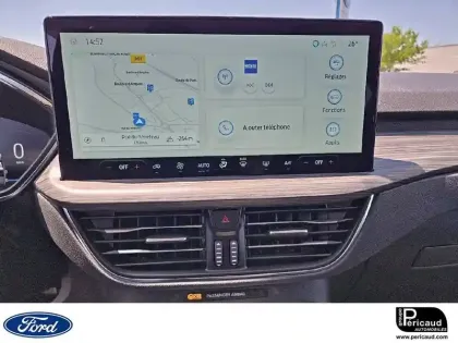 Photo 10 Ford Kuga  2.5 Duratec 180 ch FlexiFuel FHEV E85 Powershift