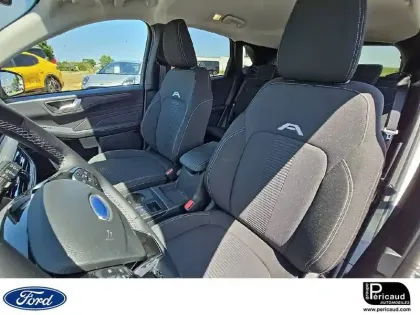 Photo 6 Ford Kuga  2.5 Duratec 180 ch FlexiFuel FHEV E85 Powershift