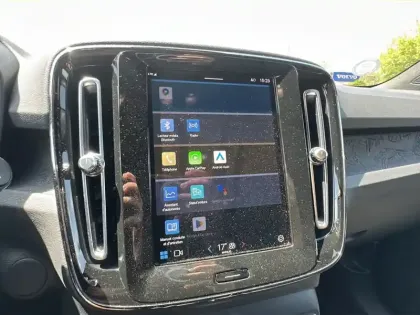 Photo 18 Volvo Xc40  Recharge 231 ch 1EDT