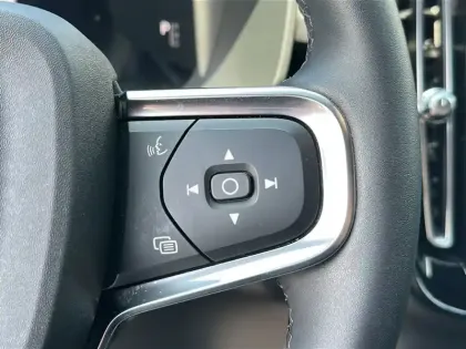 Photo 11 Volvo Xc40  Recharge 231 ch 1EDT