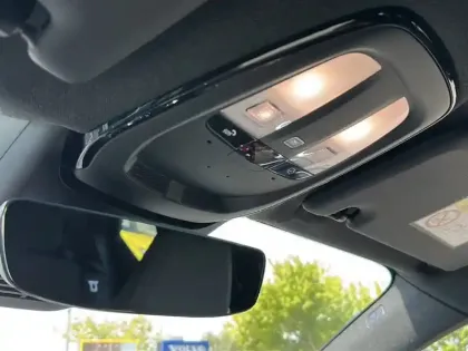 Photo 27 Volvo Xc40  Recharge 231 ch 1EDT