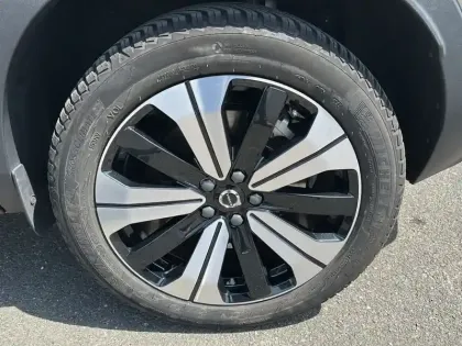 Photo 8 Volvo Xc40  Recharge 231 ch 1EDT