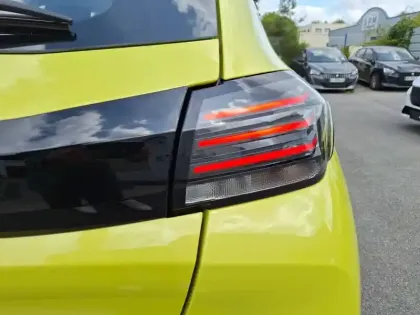 Photo 39 Peugeot 208  Electrique 50 kWh 136ch