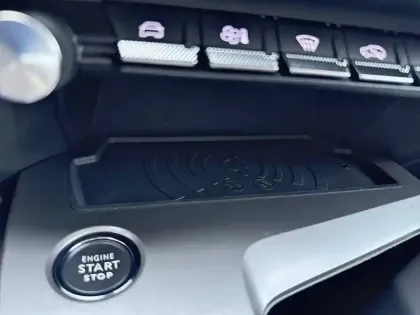 Photo 39 Peugeot 308  Hybrid 145 e-DCS6