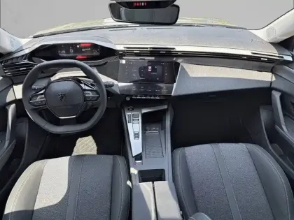 Photo 27 Peugeot 308  Hybrid 145 e-DCS6