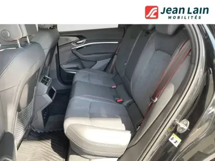 Photo 16 Audi Q8 E-Tron Q8 55 E TRON QUATTRO