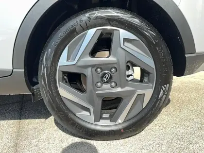 Photo 10 Hyundai Bayon  1.0 T-GDi 100 DCT-7