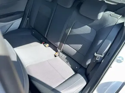 Photo 22 Hyundai Bayon  1.0 T-GDi 100 DCT-7