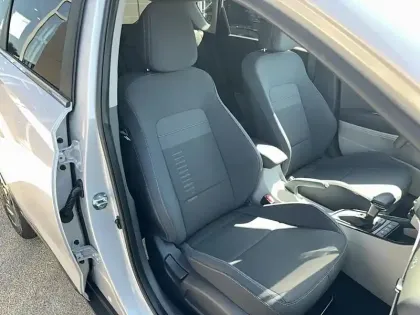 Photo 24 Hyundai Bayon  1.0 T-GDi 100 DCT-7