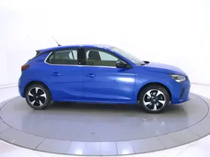 Photo 3 Opel Corsa  Electrique 136 ch & Batterie 50 kw/h