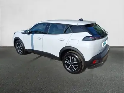 Photo 26 Peugeot 2008  Hybrid 145 e-DCS6