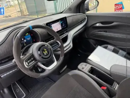 Photo 29 Abarth 500  e 155ch 42kWh Turismo 4cv