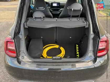 Photo 28 Abarth 500  e 155ch 42kWh Turismo 4cv