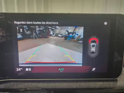 Photo 12 Renault 4 Renault  E-Tech Electrique 150 ch autonomie confort