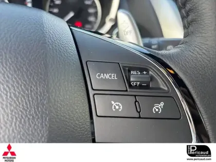 Photo 29 Mitsubishi Eclipse Cross  2.4 MIVEC PHEV Twin Motor 4WD