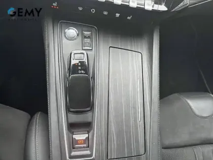 Photo 14 Peugeot 208  Hybrid 110 e-DCS6