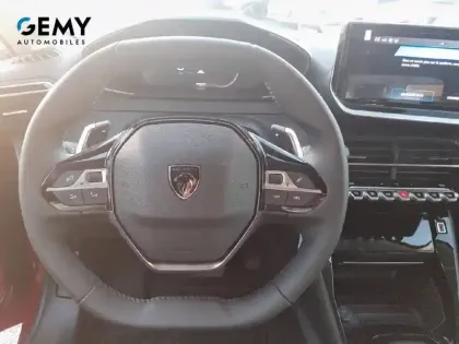 Photo 34 Peugeot 208  Hybrid 110 e-DCS6