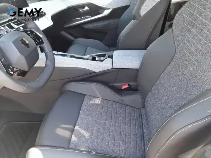 Photo 8 Peugeot 3008  Hybrid 145 e-DCS6