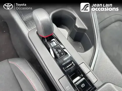 Photo 12 Toyota C-HR  Hybride 200