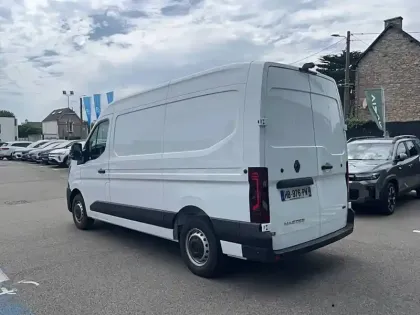 Photo 18 Renault Master  ELECTRIQUE FGN L2H2 3T5 GRANDE AUTONOMIE