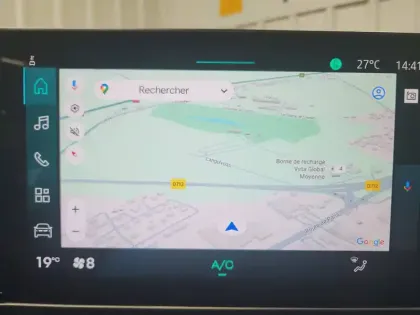 Photo 11 Renault 4 Renault  E-Tech Electrique 150 ch autonomie confort