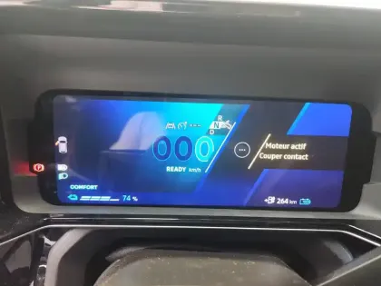 Photo 14 Renault 4 Renault  E-Tech Electrique 150 ch autonomie confort