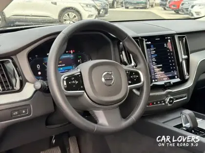 Photo 12 Volvo Xc60  T6 AWD Hybride rechargeable 253 ch+145 ch Geartronic 8