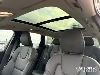 Photo 20 Volvo Xc60  T6 AWD Hybride rechargeable 253 ch+145 ch Geartronic 8