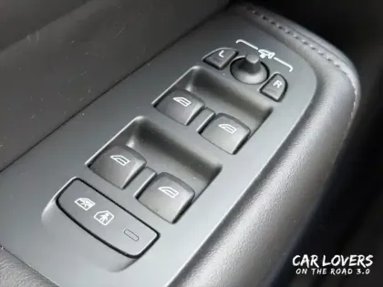 Photo 22 Volvo Xc60  T6 AWD Hybride rechargeable 253 ch+145 ch Geartronic 8