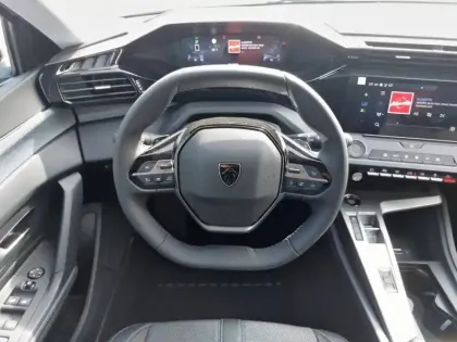 Photo 8 Peugeot 308  SW Hybrid 145 e-DCS6