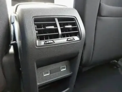 Photo 20 Peugeot 308  SW Hybrid 145 e-DCS6