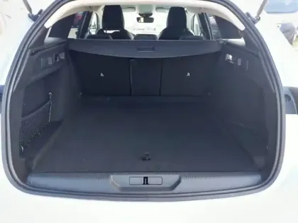 Photo 5 Peugeot 308  SW Hybrid 145 e-DCS6