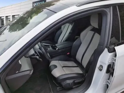 Photo 8 Peugeot 508  SW Hybrid 225 e-EAT8