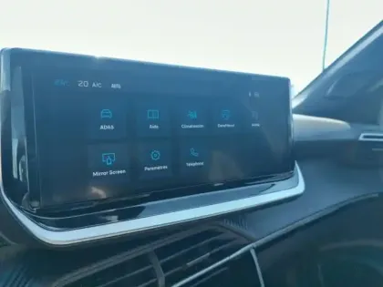 Photo 43 Peugeot 2008  100 S&S BVM6