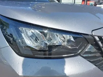 Photo 39 Peugeot 2008  100 S&S BVM6