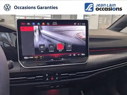 Photo 14 Volkswagen Golf  1.5 eTSI EVO2 150 DSG7