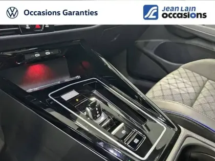 Photo 15 Volkswagen Golf  1.5 eTSI EVO2 150 DSG7