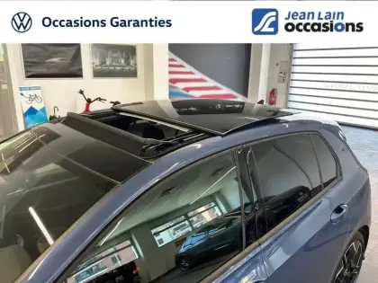 Photo 19 Volkswagen Golf  1.5 eTSI EVO2 150 DSG7